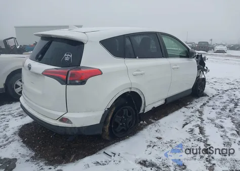 2017 Toyota Rav4 Le z USA, uszkodzony, nr VIN JTMBFREV3HJ167104